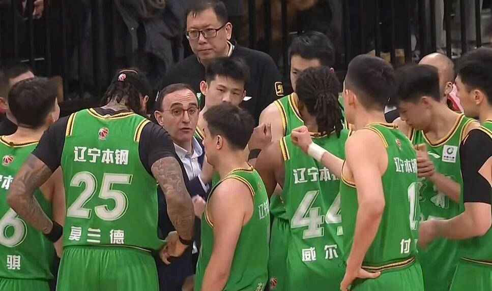 爱游戏入口-窗口期菲尼克斯太阳官宣签约浙江队关键时刻复出首秀，犹他爵士完成体检备战法国杯看傻球迷